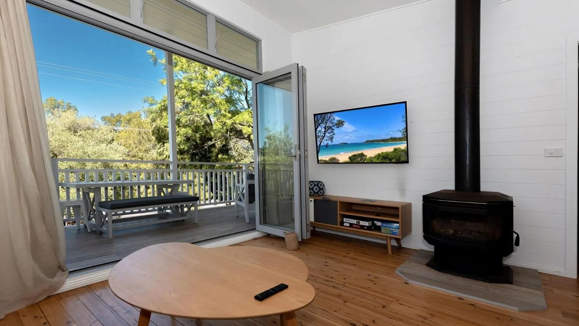 Beachfront Bliss Broulee Holiday home